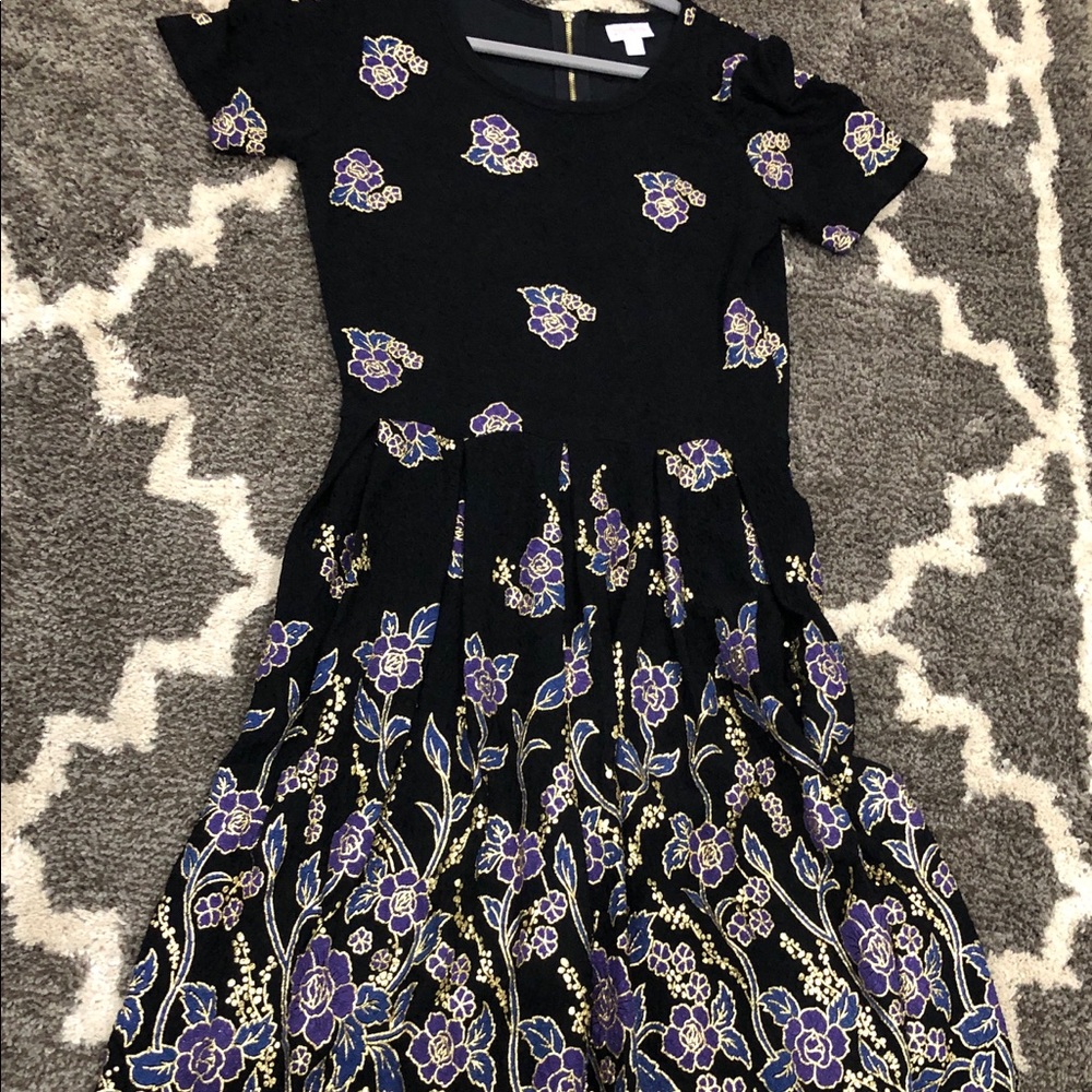 Lularoe Elegant Amelia size L